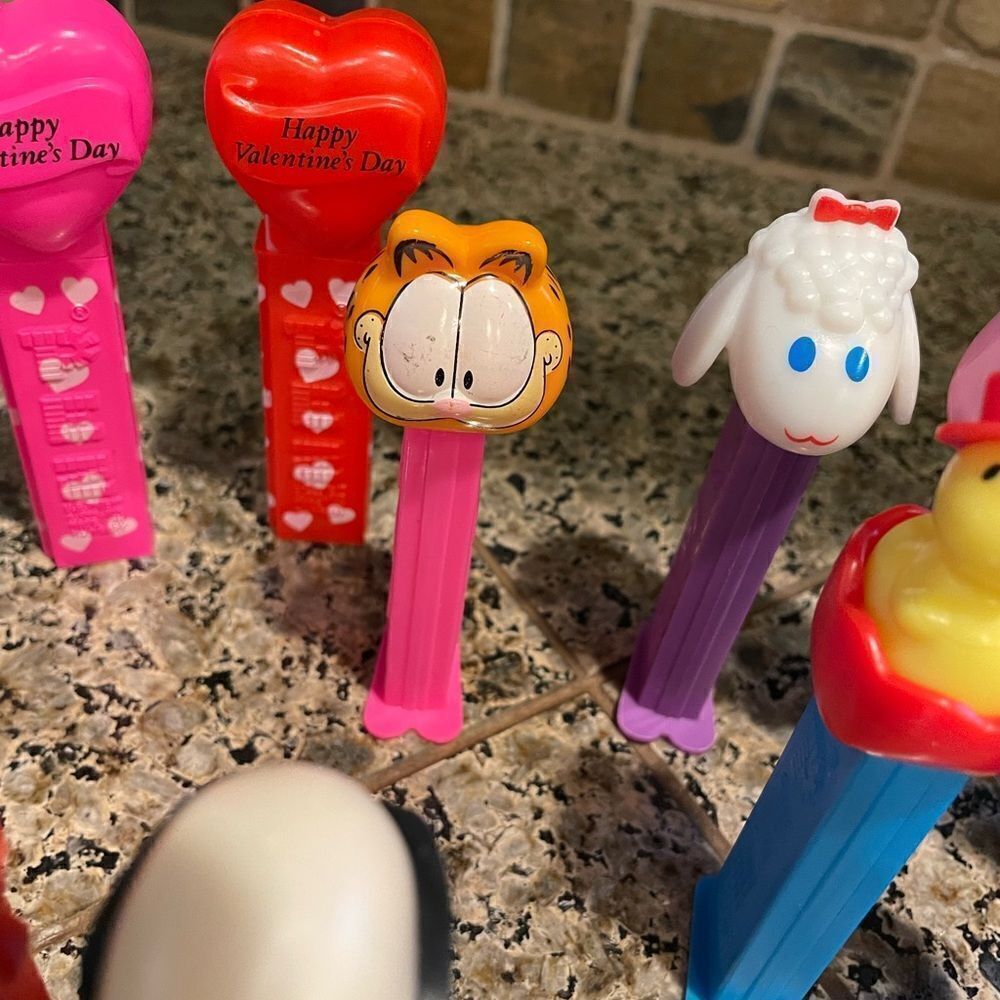Pez Holiday Collection - Picture 7 of 12